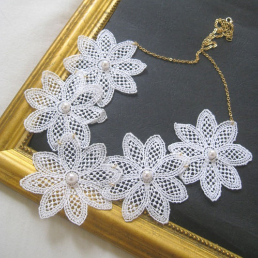 Eleanor Lace Necklace