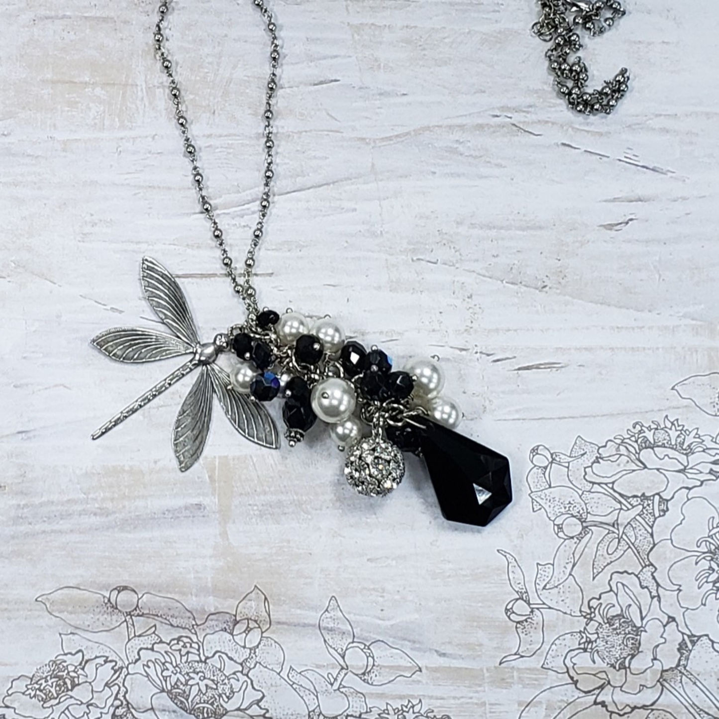 Dragonfly Cluster Long Pendant Necklace