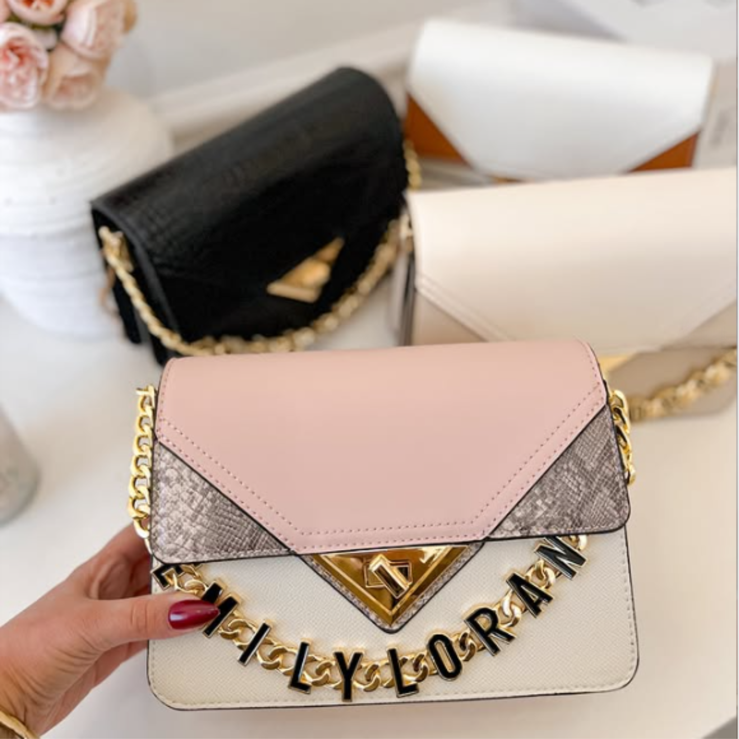 Nude Elegant Chain Crossbody Bag