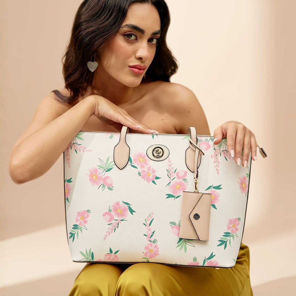 Sara White Floral Tote & Laptop Case Set