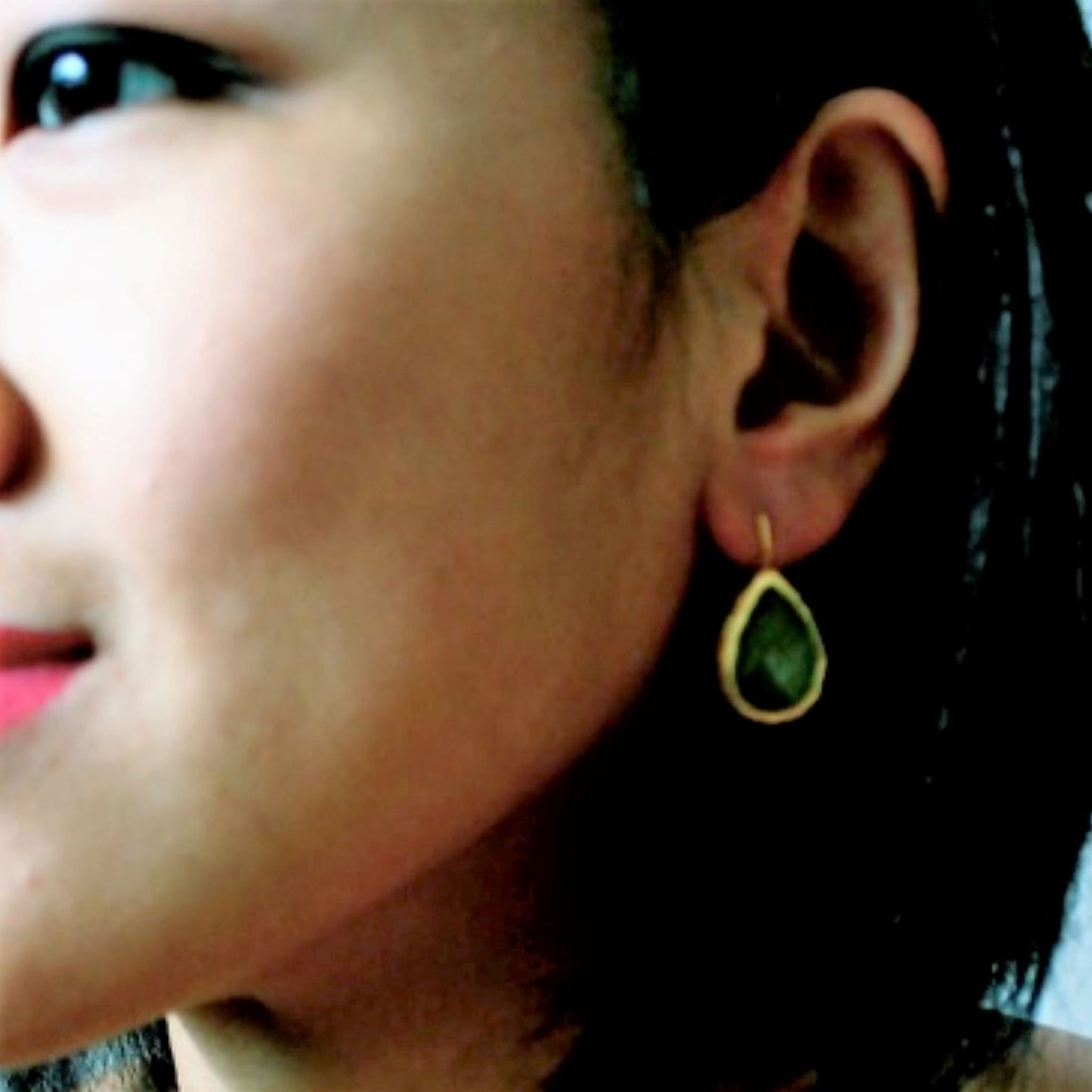 Anting-anting Titisan Air Mata Bermata (Besar)